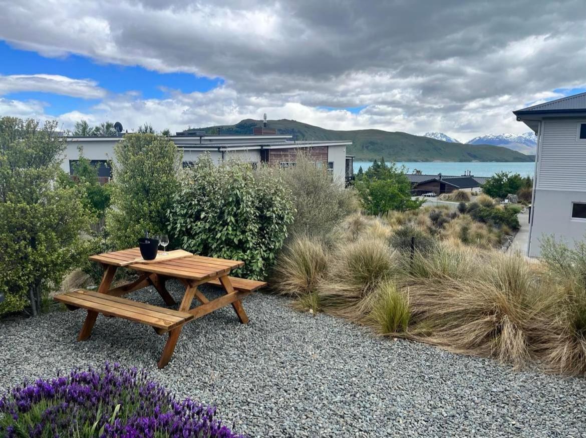 Wayfarer Lodge Studio Lake Tekapo Exteriör bild